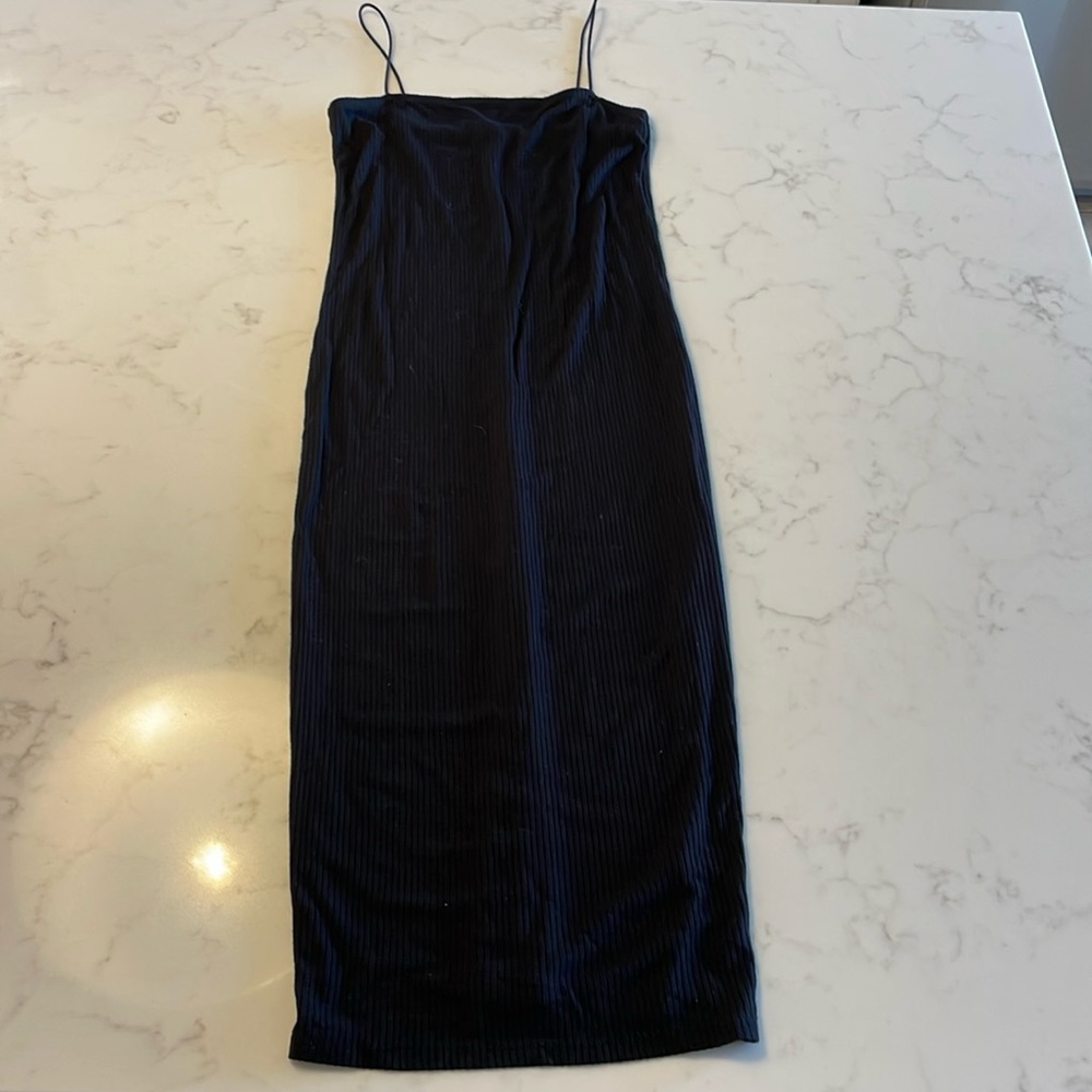 Mind Code Ribbed Spaghetti strap Midi Fitted Dress